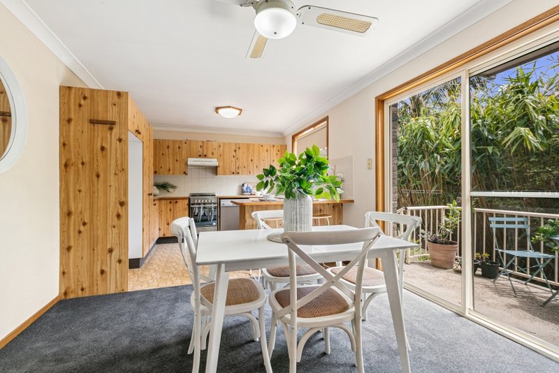 Photo - 5/12-14 Holmes Road, Terrigal NSW 2260 - Image 5