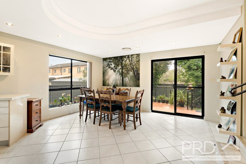 Photo - 5/12-14 Kings Road, Brighton-Le-Sands NSW 2216 - Image 2