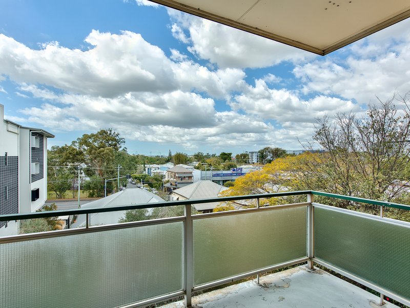 Photo - 5/12 Constitution Road, Windsor QLD 4030 - Image 2