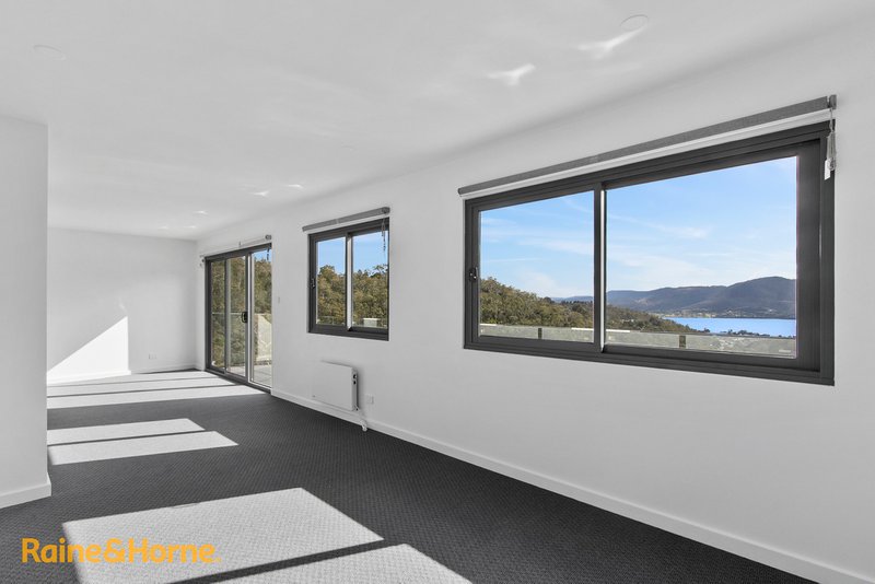 Photo - 5/12 Fosbrook Court, Montrose TAS 7010 - Image 6