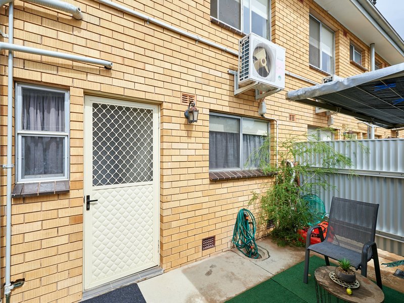 Photo - 5/12 Higgins Avenue, Wagga Wagga NSW 2650 - Image 6