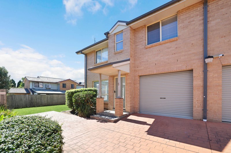 Photo - 5/12 Johnston Avenue, Lurnea NSW 2170 - Image 1