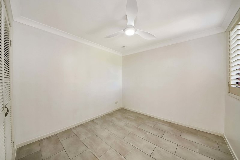 Photo - 5/12 Nalla Court, Palm Beach QLD 4221 - Image 7