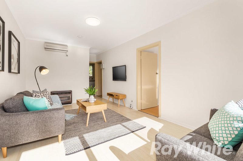 Photo - 5/12 Victoria Avenue, Mitcham VIC 3132 - Image 3