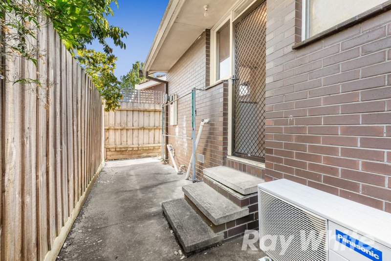 Photo - 5/12 Victoria Avenue, Mitcham VIC 3132 - Image 8