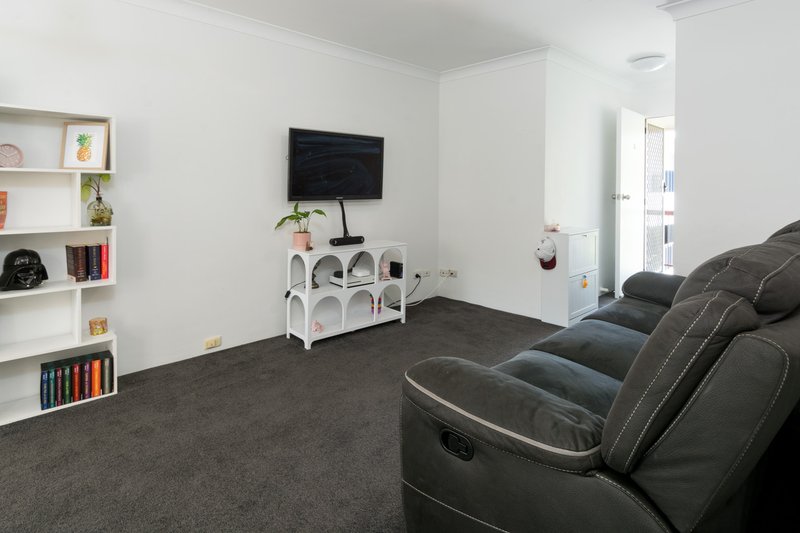 Photo - 5/12 Windsor Street, Nundah QLD 4012 - Image 9