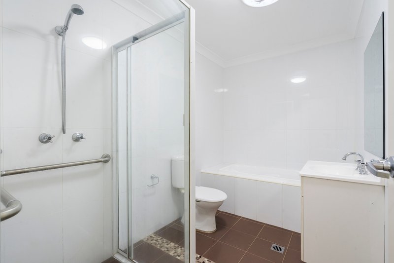 Photo - 5/121-123 Stephen Street, Blacktown NSW 2148 - Image 5