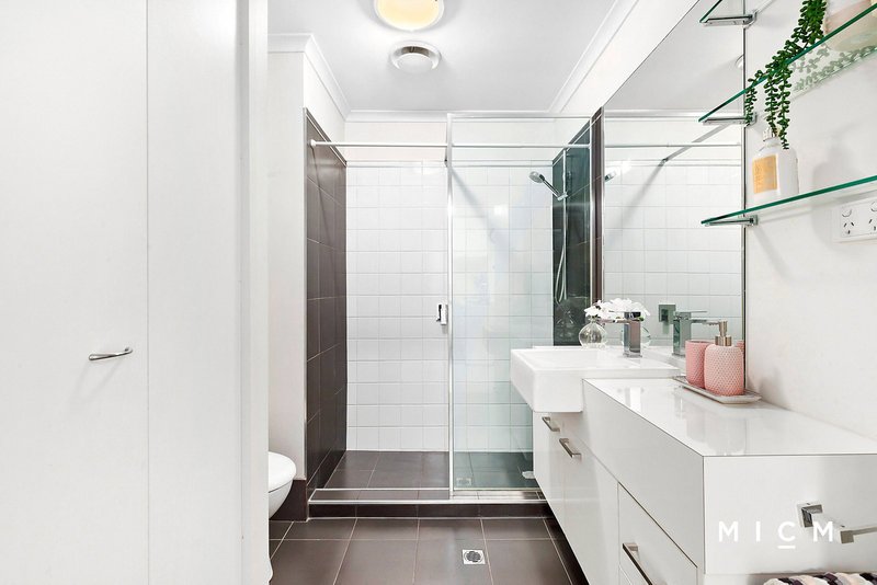 Photo - 512/148 Wells Street, South Melbourne VIC 3205 - Image 8