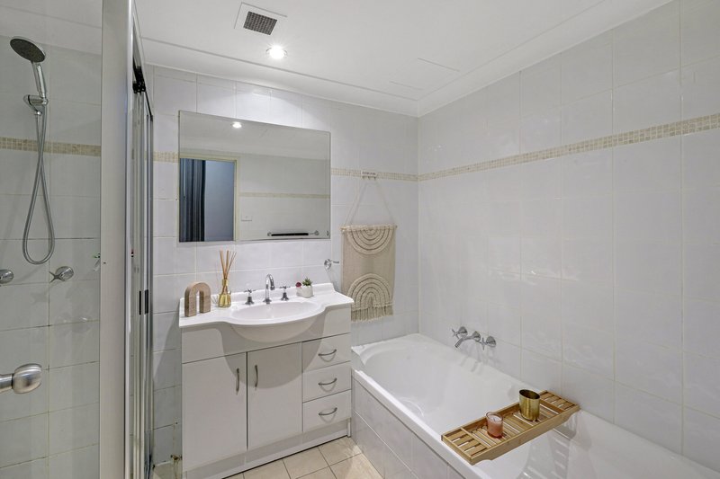Photo - 512/16-20 Meredith Street, Bankstown NSW 2200 - Image 6