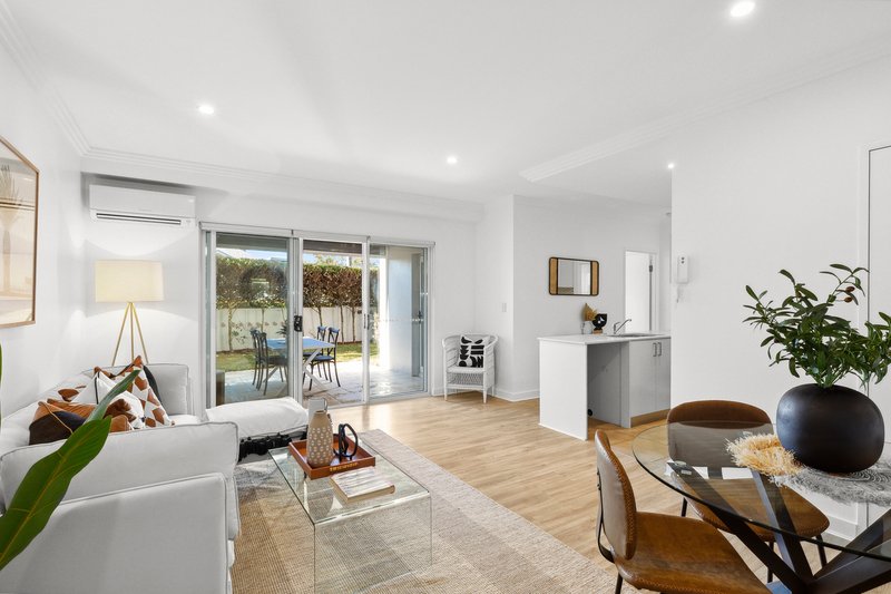 Photo - 5/1219 Pittwater Road, Collaroy NSW 2097 - Image 4