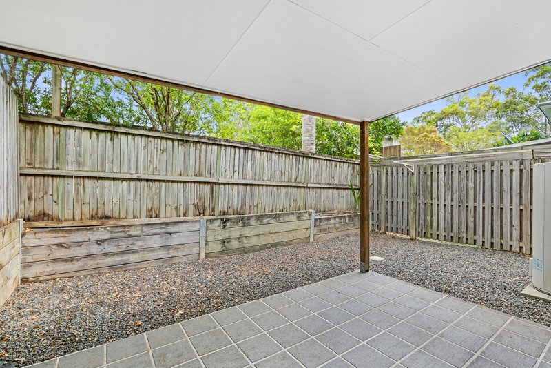 Photo - 5/122-124 Fryar Road, Eagleby QLD 4207 - Image 13