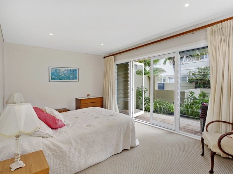 Photo - 5/122-128 Ocean Street, Narrabeen NSW 2101 - Image 5