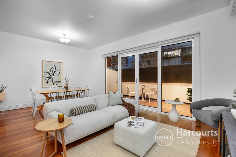 Photo - 512/238 Flinders Lane, Melbourne VIC 3000 - Image 2
