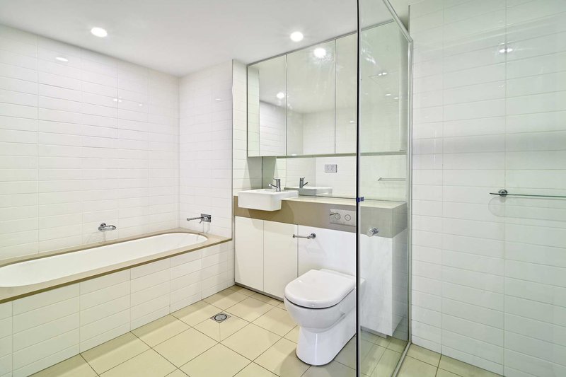 Photo - 512/38 Albert Avenue, Chatswood NSW 2067 - Image 3