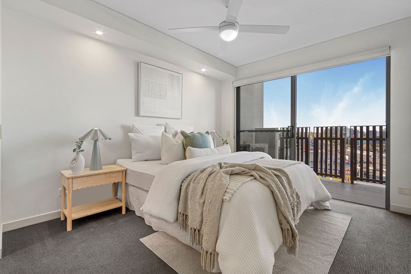 Photo - 512/428 Hamilton Road, Chermside QLD 4032 - Image 7