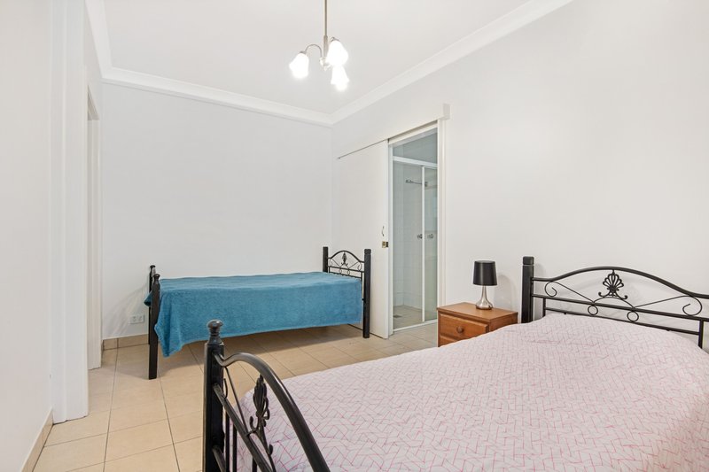 Photo - 512a Warringah Road, Frenchs Forest NSW 2086 - Image 3