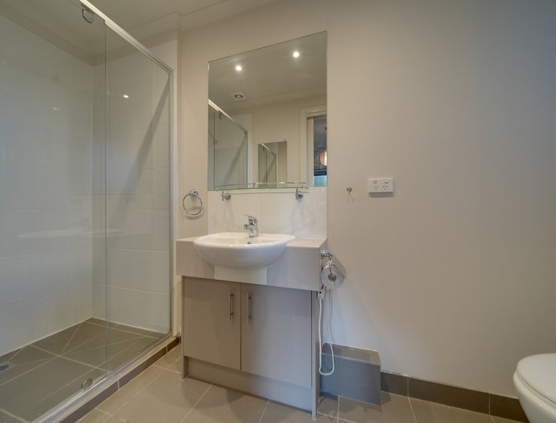 Photo - 5/13 David Street, Noble Park VIC 3174 - Image 8