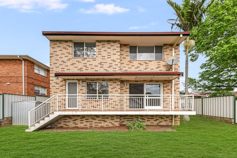 Photo - 5/13 Graham Road, Narwee NSW 2209 - Image 1