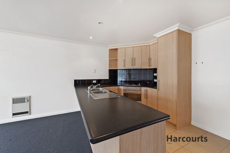 Photo - 5/13 Langslow Drive, Miandetta TAS 7310 - Image 2