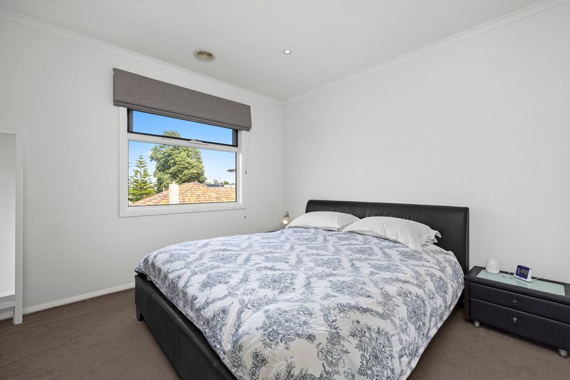 Photo - 5/1305-1307 Nepean Highway, Cheltenham VIC 3192 - Image 6