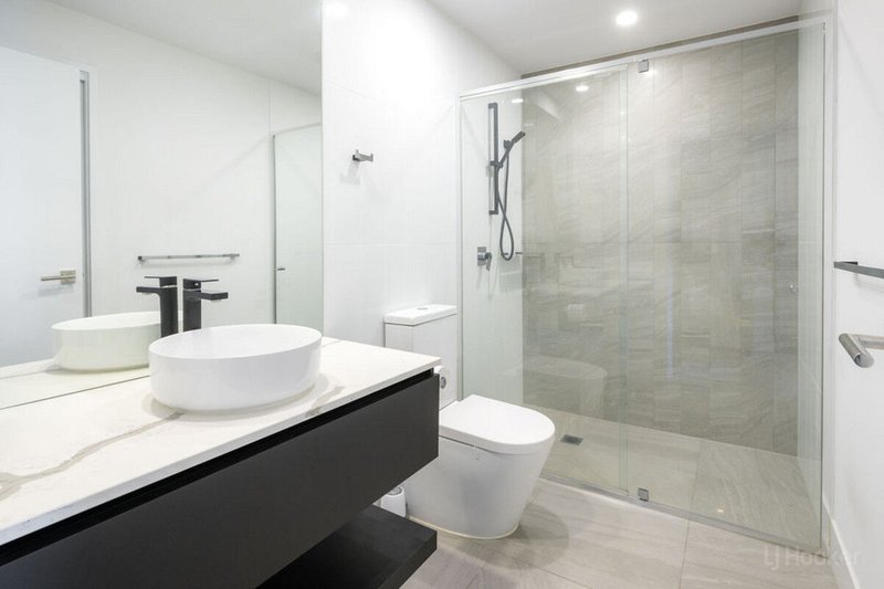 Photo - 51307/5 Harbour Side Court, Biggera Waters QLD 4216 - Image 15