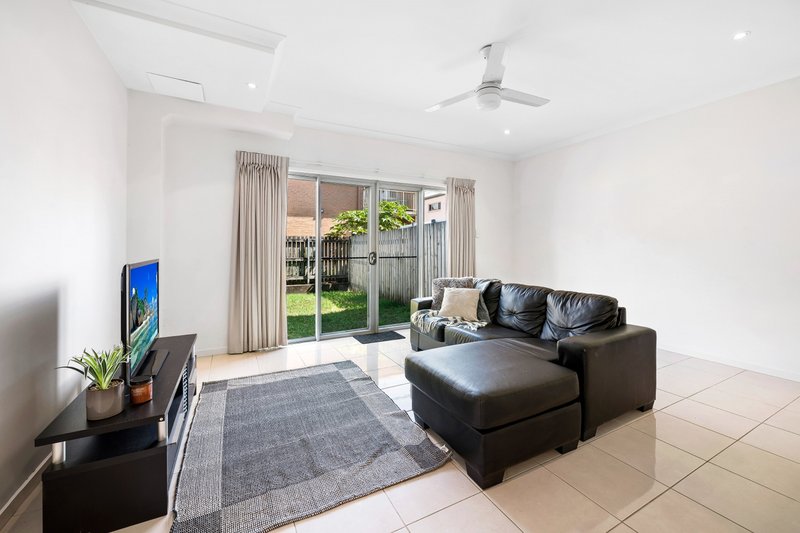 Photo - 5/131-133 Duporth Avenue , Maroochydore QLD 4558 - Image 3