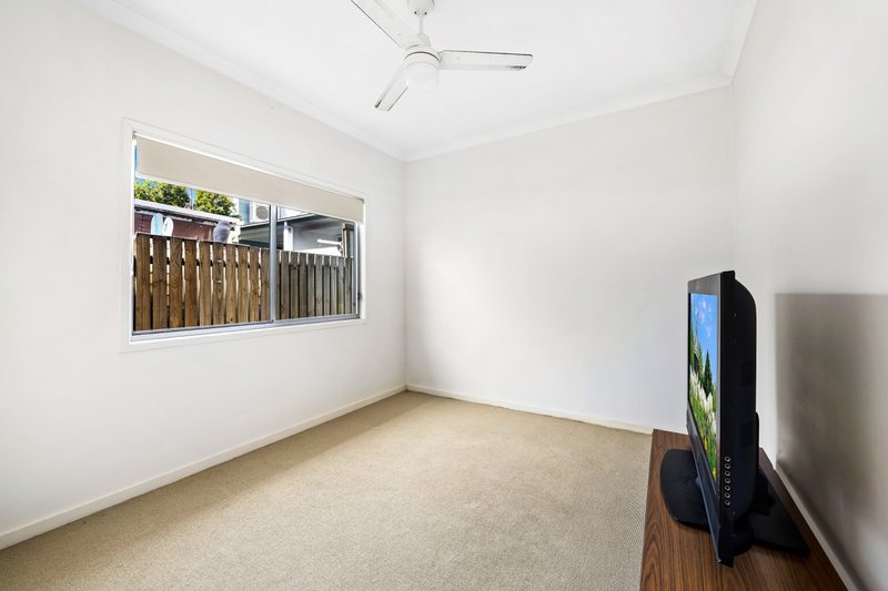 Photo - 5/131-133 Duporth Avenue , Maroochydore QLD 4558 - Image 11