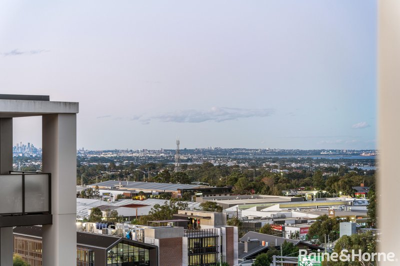 Photo - 513/10 Village Place, Kirrawee NSW 2232 - Image 10