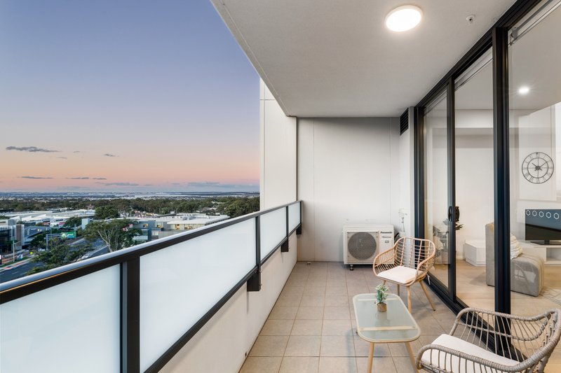 Photo - 513/10 Village Place, Kirrawee NSW 2232 - Image 12