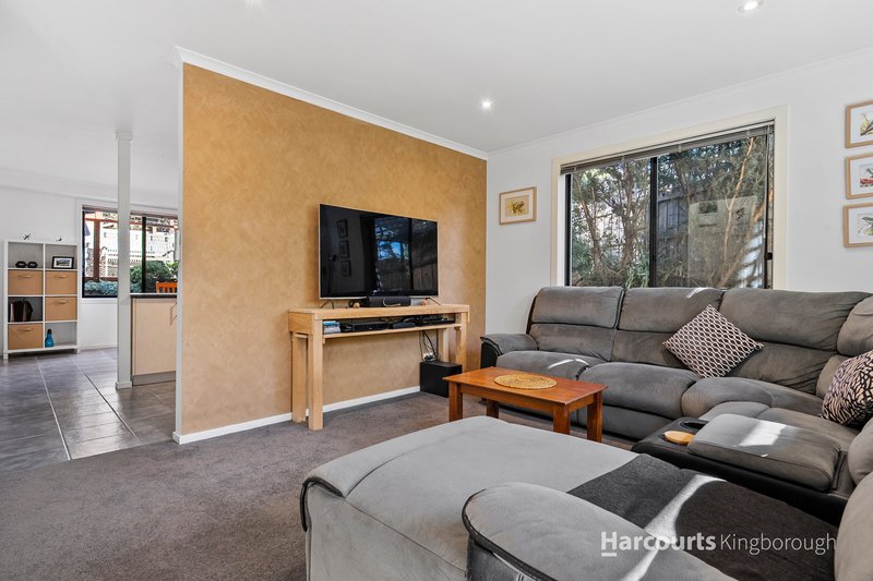 Photo - 5/132 Roslyn Avenue, Blackmans Bay TAS 7052 - Image 4