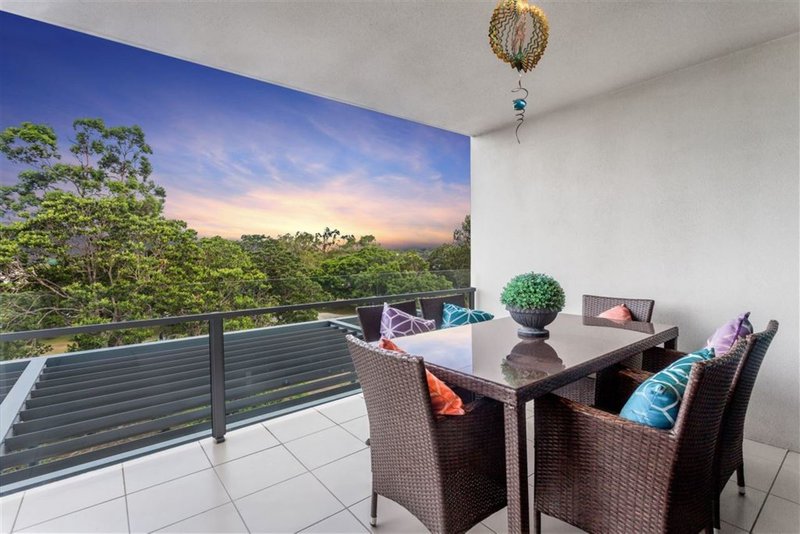 Photo - 513/23 Parkland Street, Nundah QLD 4012 - Image 2