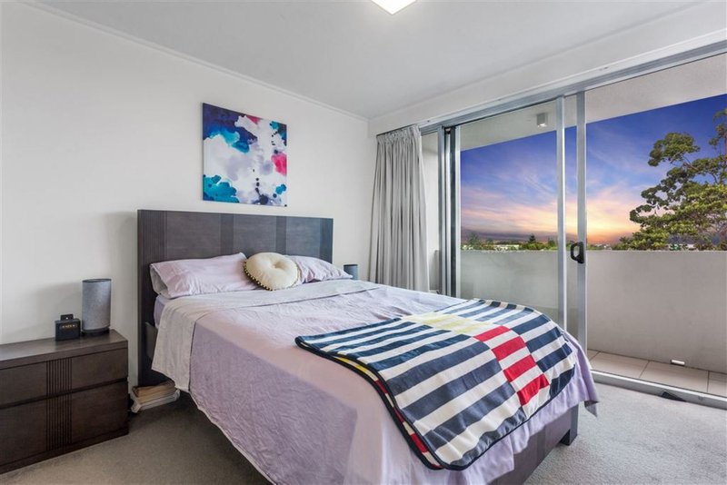 Photo - 513/23 Parkland Street, Nundah QLD 4012 - Image 9