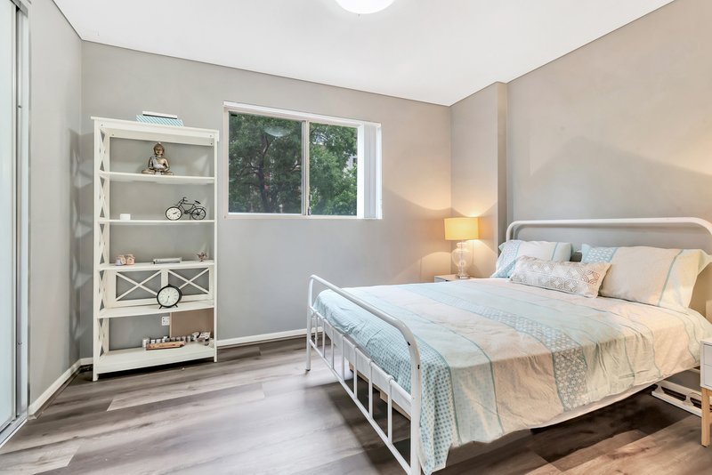 Photo - 51/33-39 Lachlan Street, Warwick Farm NSW 2170 - Image 8