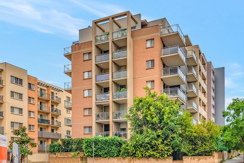 Photo - 51/33-39 Lachlan Street, Warwick Farm NSW 2170 - Image 9