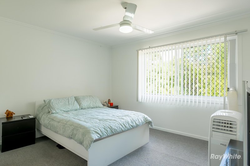 Photo - 5/134A Walker Street, Svensson Heights QLD 4670 - Image 10