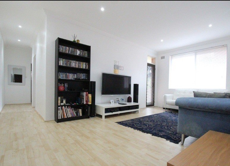 Photo - 5/135 Elizabeth Drive, Liverpool NSW 2170 - Image 2