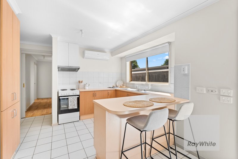 Photo - 5/136-138 Central Avenue, Altona Meadows VIC 3028 - Image 5