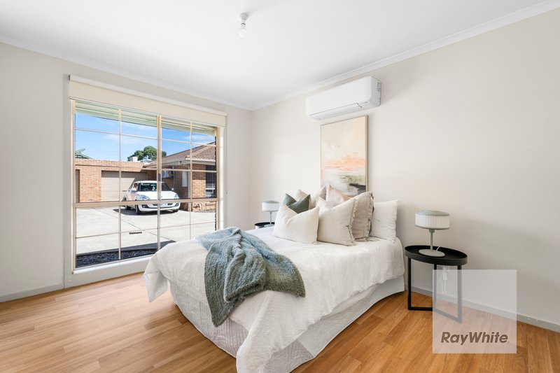 Photo - 5/136-138 Central Avenue, Altona Meadows VIC 3028 - Image 6