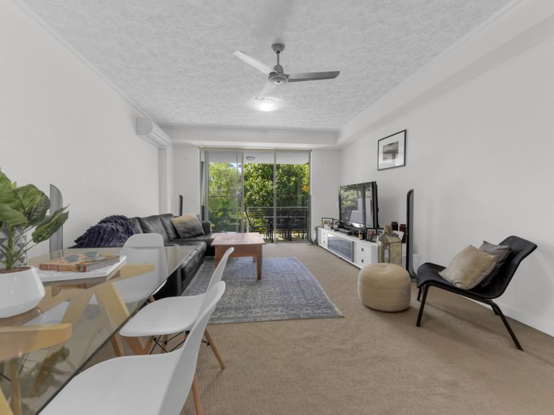 513/64-66 Sickle Avenue, Hope Island QLD 4212