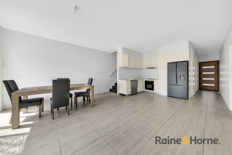 Photo - 5/138 Kitchener Street, Broadmeadows VIC 3047 - Image 7