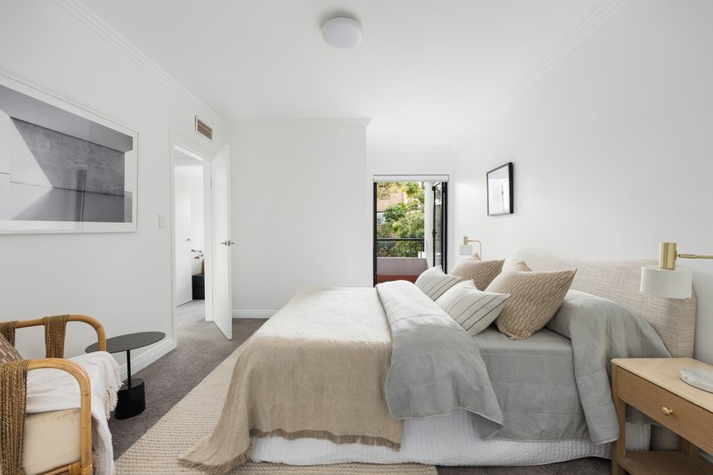 Photo - 5/139-153 Middle Head Road, Mosman NSW 2088 - Image 4