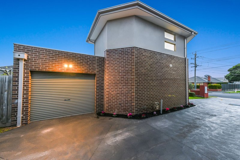 Photo - 5/139 Buckley Street, Noble Park VIC 3174 - Image 2