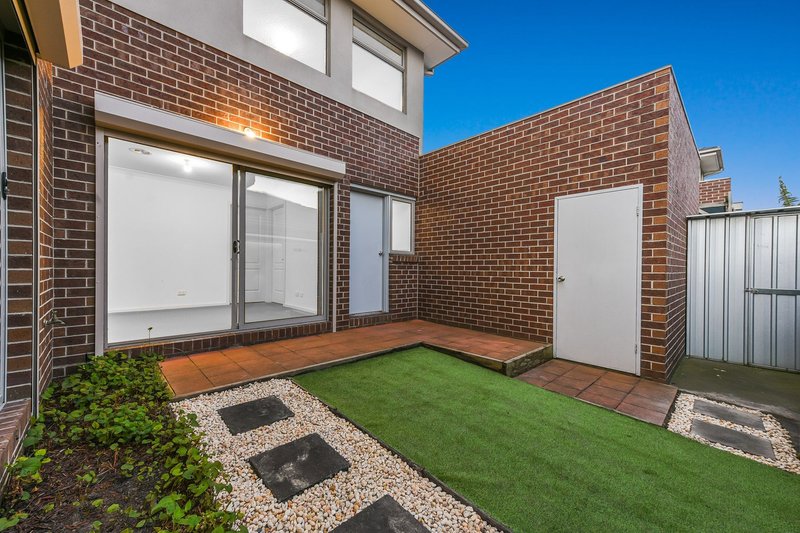 Photo - 5/139 Buckley Street, Noble Park VIC 3174 - Image 9