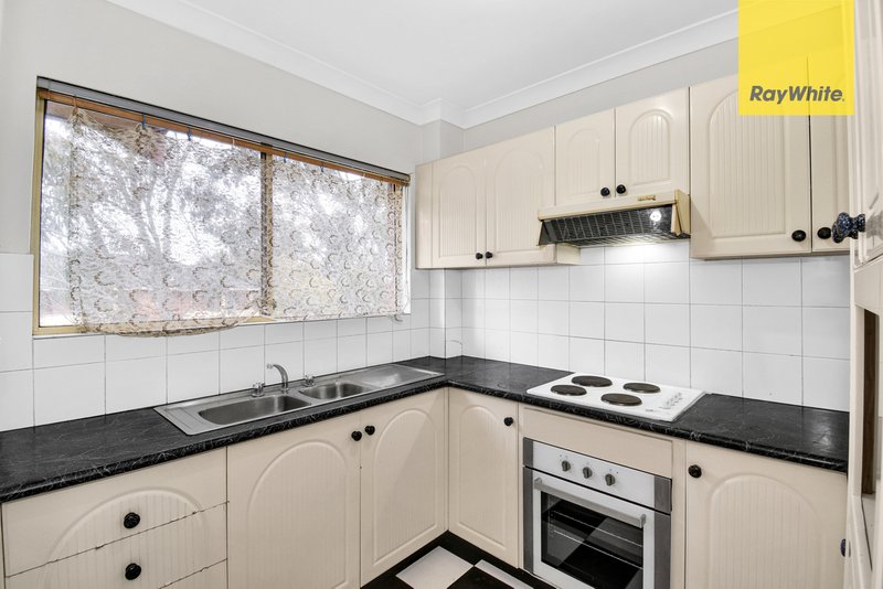 Photo - 5/14-16 Lennox Street, Parramatta NSW 2150 - Image 3