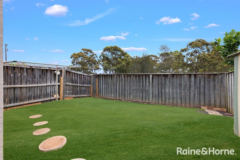 Photo - 5/14 Benham Road, Minto NSW 2566 - Image 5