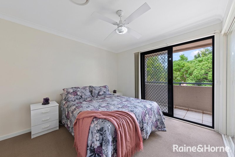 Photo - 5/14 Benham Road, Minto NSW 2566 - Image 6