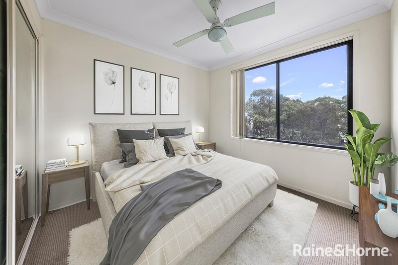 Photo - 5/14 Benham Road, Minto NSW 2566 - Image 9