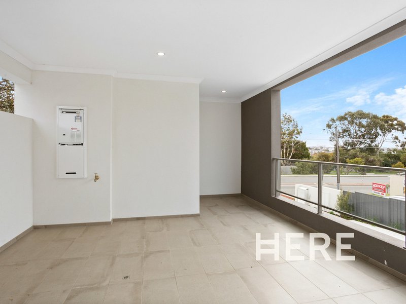 Photo - 5/14 Brady Street, Mount Hawthorn WA 6016 - Image 3