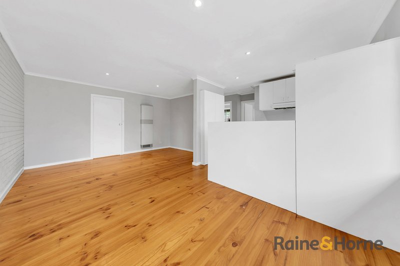 Photo - 5/14 Mccracken Avenue, Pascoe Vale VIC 3044 - Image 9
