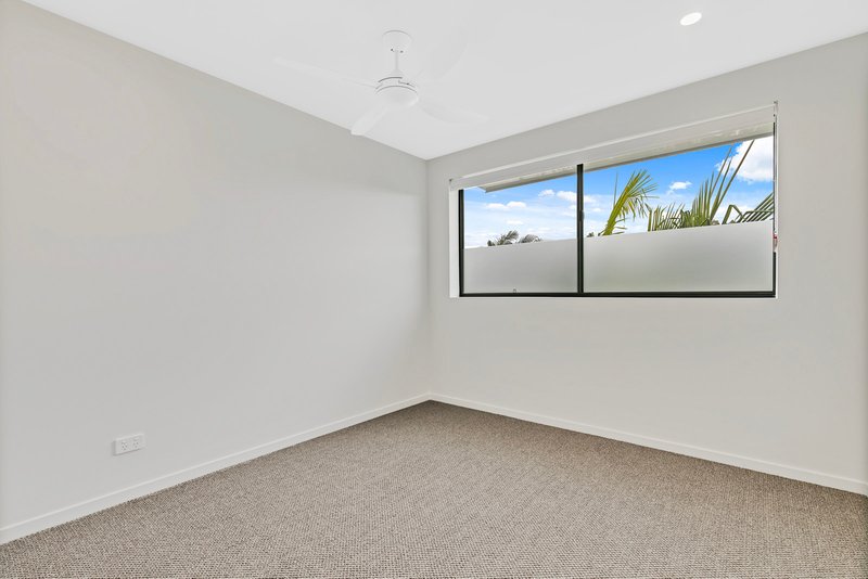 Photo - 5/14 Norman Avenue, Maroochydore QLD 4558 - Image 6